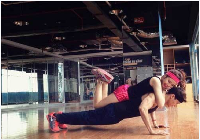 clip nhấp nhô ở phòng gym
