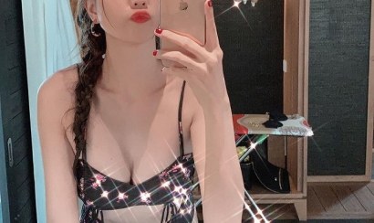 Clip Ngọc Trinh làm chuyện ấy cực sung trước ống kính