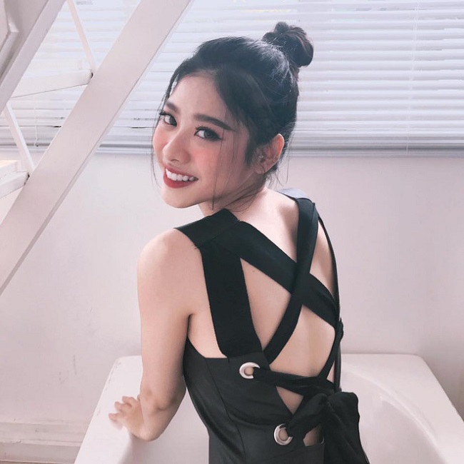 th&aacute;i ngọc san lộ clip