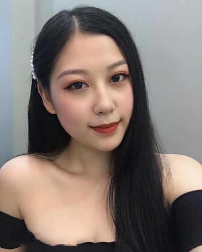 Clip n&oacute;ng Vũ Phương lễ t&acirc;n