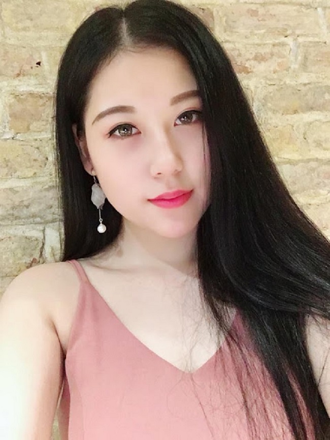 Clip n&oacute;ng Vũ Phương lễ t&acirc;n