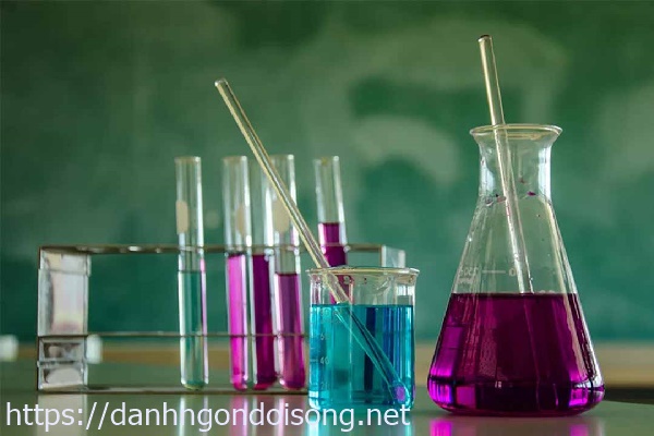 H&oacute;a chất gi&uacute;p khử m&ugrave;i h&ocirc;i bồn rửa ch&eacute;n