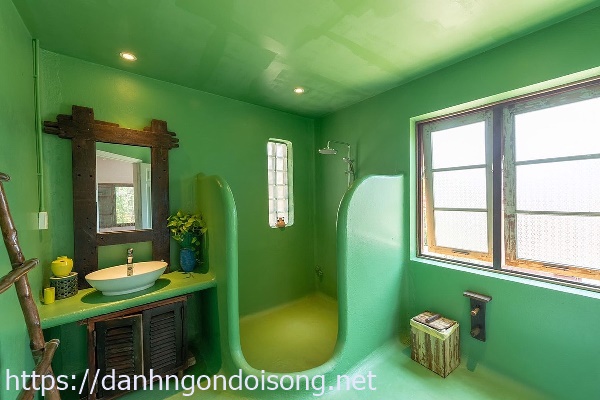 X&acirc;y dựng nh&agrave; vệ sinh tự hoại kiểu Nhật