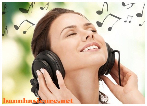 Luyện kỹ năng nghe tiếng Nga qua b&agrave;i h&aacute;t