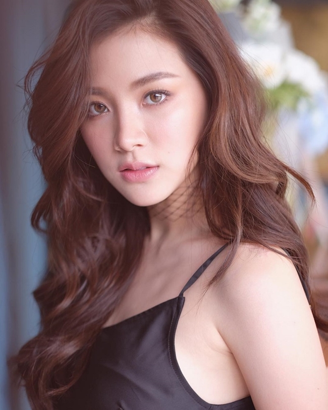 Hot clip baifern pimchanok nghi vấn lộ Clip