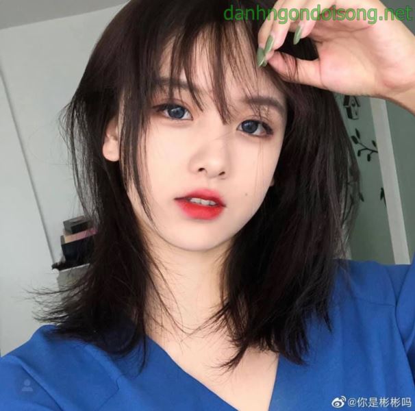 Ảnh g&aacute;i xinh t&oacute;c ngang vai 2k9