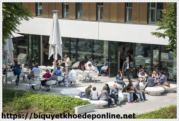 M&ocirc;̣t s&ocirc;́ trường đại học khi du học Đức ng&agrave;nh kinh tế