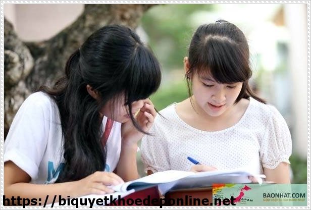 học tiếng h&agrave;n hay tiếng nhật sẽ dễ hơn