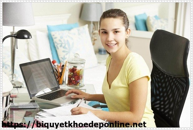 N&ecirc;n đi học tiếng H&agrave;n hay tiếng Nhật cho c&ocirc;ng việc