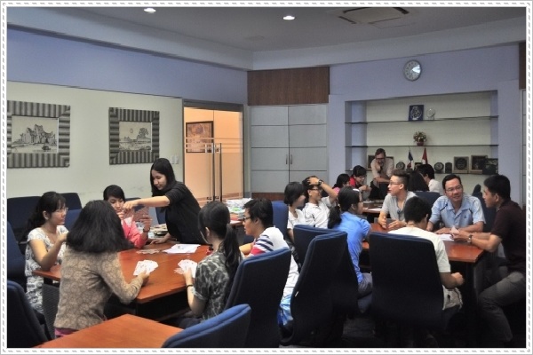 Học tiếng Ph&aacute;p cơ bản tại IDECAF