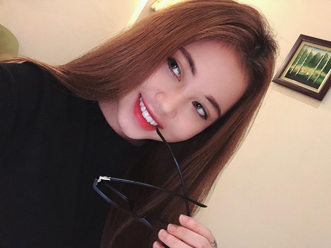 streamer lai lai 7
