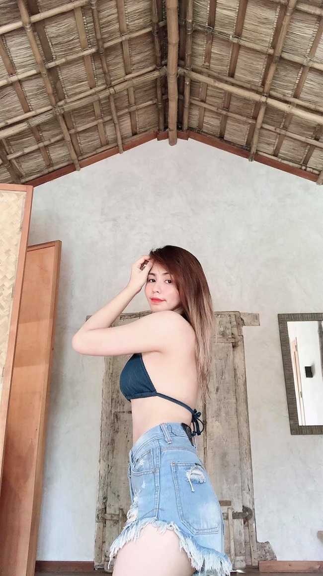 streamer Tricia Potato lộ ảnh n&oacute;ng 4
