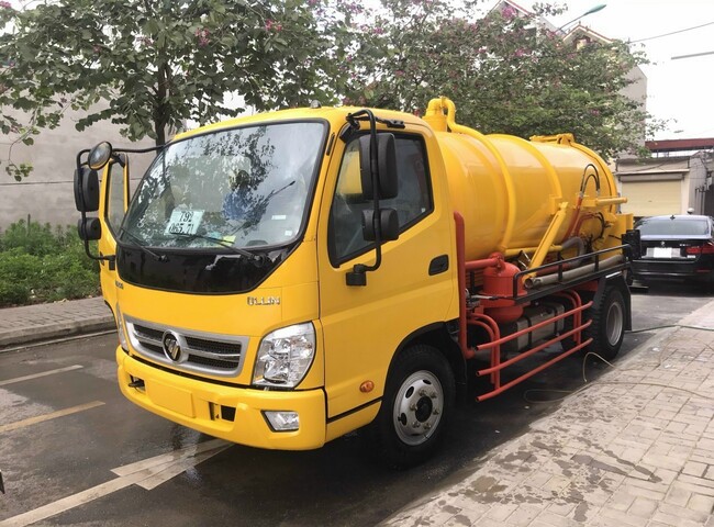 Dịch vụ r&uacute;t hầm cầu quận 1 c&ocirc;ng ty Đức Cường