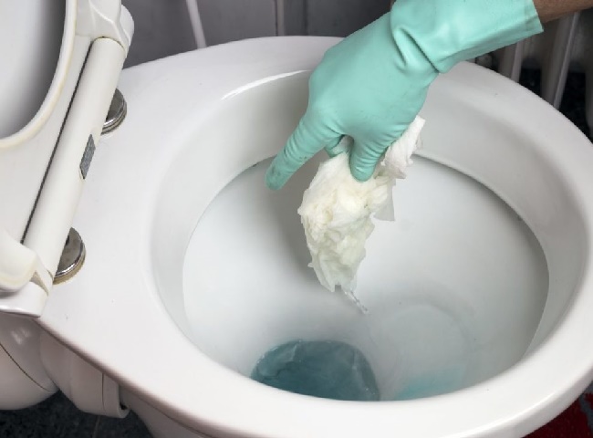 Bảng gi&aacute; dịch vụ th&ocirc;ng bồn cầu Long An Hưng Ph&aacute;t