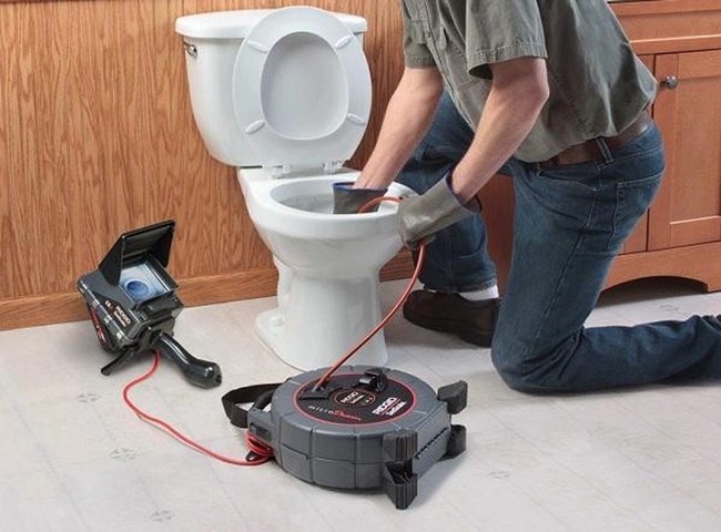 Dịch vụ th&ocirc;ng bồn cầu quận 6 hỗ trợ giải đ&aacute;p thắc mắc kh&aacute;ch h&agrave;ng