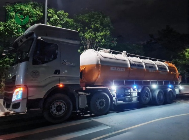 Dịch vụ thu gom r&aacute;c thải c&ocirc;ng nghiệp gi&aacute; tốt