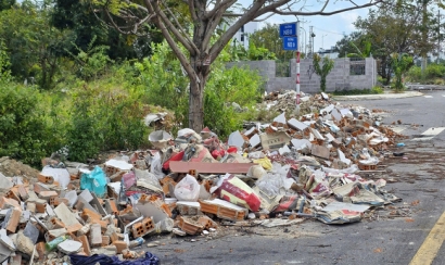 Thu gom rác xây dựng Hưng Phát giá rẻ, an toàn, chuyên nghiệp