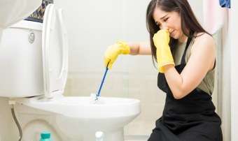Khử mùi hôi nhà vệ sinh ở chung cư bằng cách nào để hiệu quả nhất